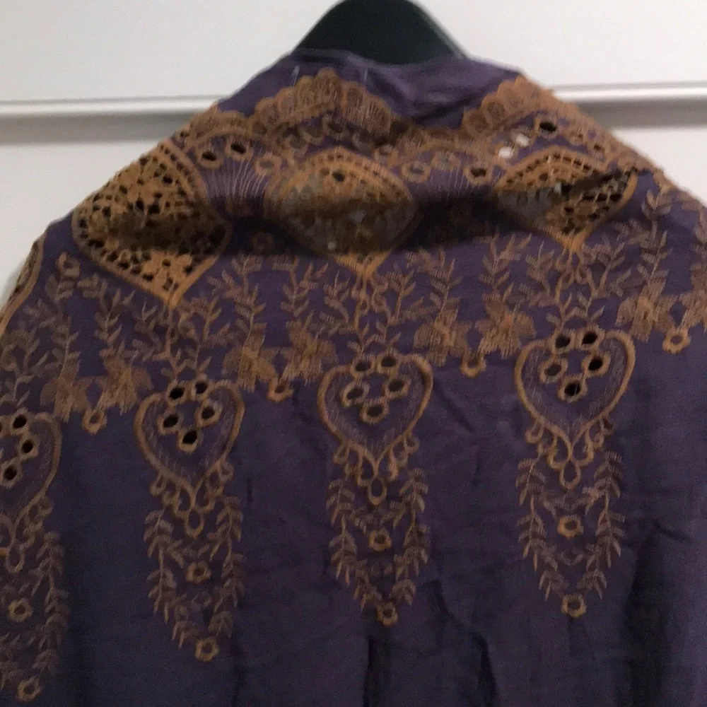 NWT Free People Catania Embroidered Kimon…